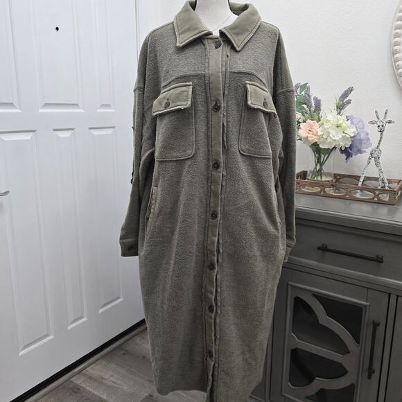 Free People We The Free Long Sherpa Shacket Coat Jacket Medium Oversized NWT - Picture 1 of 11